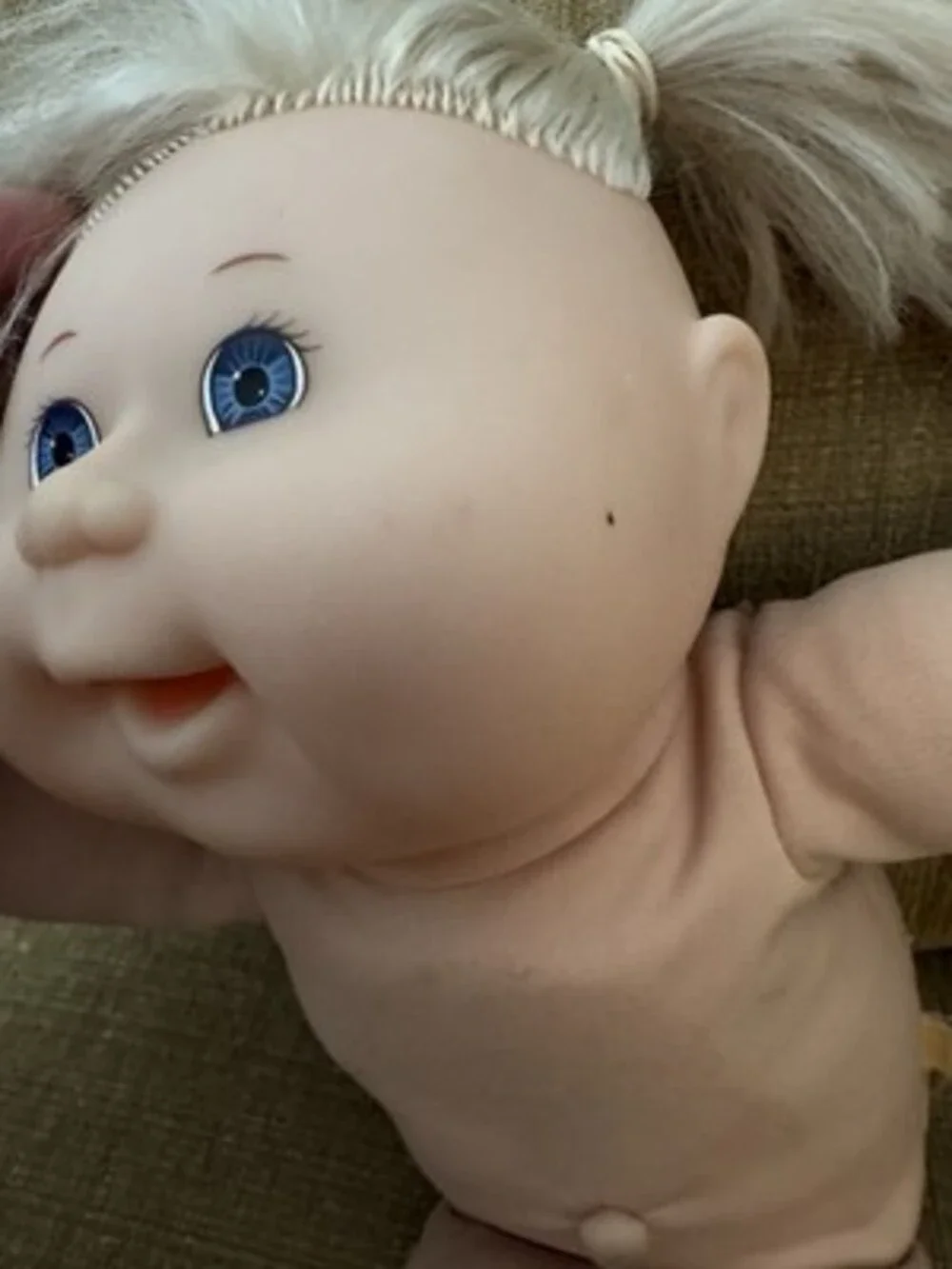Vintage Talking Cabbage Patch Doll Blonde 1996